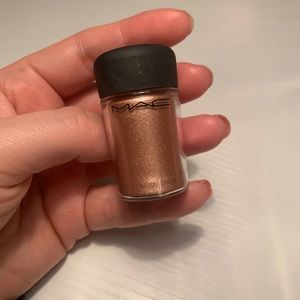 MAC tan pigment